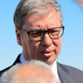 Vučić opet o zvučnom topu, traži da mu građani veruju na reč
