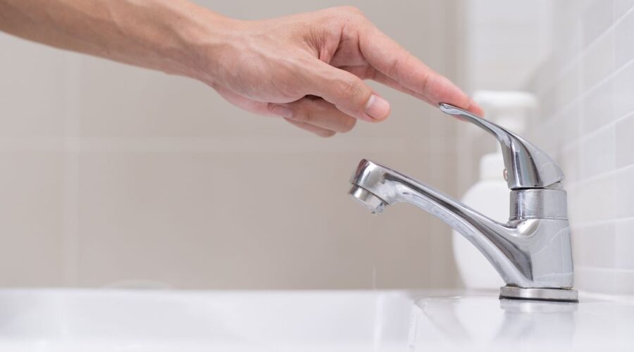Zbog radova bez vode potrošači u pojedinim ulicama na Zvezdari i u Zemunu