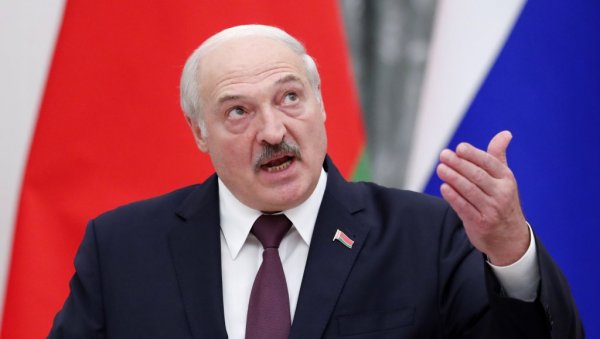 ЛУКАШЕНКО УПАЛИО АЛАРМ У МИНСКУ: Пресложио војни врх и послао оштру поруку
