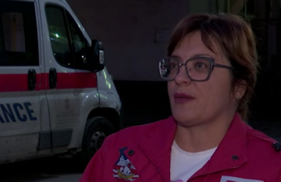 Žena sa Banovog brda se porodila kod kuće: “Čim je pukao vodenjak, krenulo je”: Hitna pomoć dojurila, ali je majka već držala sina u naručju
