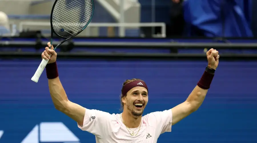 Zverev je šampion US Opena: Srušio Šeltona za kraj grend slem sezone koju će pamtiti celu karijeru