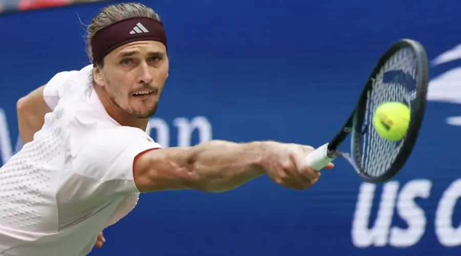 Zverev posle atomskog tenisa srušio Hačanova za finale US Opena