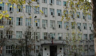 „KRAJ MAFIJE JE BLIŽI NEGO IKAD“: Studenti medicine tvrde da su lekari na Onkologiji bili primorani da potpišu za SNS!