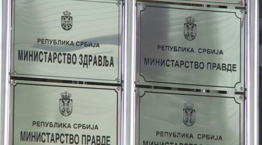 „MI NE ZNAMO KOGA JE VUČIĆ POMILOVAO“: Ministarstvo pravde neće učestvovati u sprovođenju odluka bivšeg predsednika!