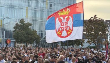 „ZA PRAVDU ĆEMO SE IZBORITI NA IZBORIMA“: Studenti u Novom Sadu krenuli u predizbornu kampanju, predstavljena prva imena sa Studentske liste! (VIDEO)