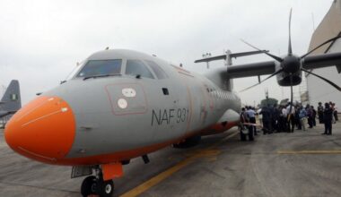 Srušila se vojna letelica sa 32 osobe
