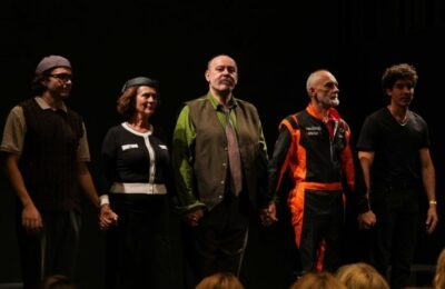 Kada se zavesa podigne, dobra dela se nastavljaju