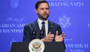 Vens kaže da Iran mora smanjiti obogaćivanje uranijuma kako bi okončao rat