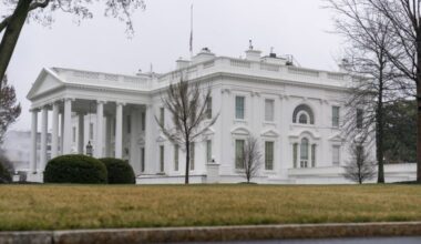 Donald Tramp potvrdio imenovanje Kejti Zakarije za novu portparolku Bele kuće