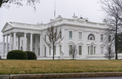 Donald Tramp potvrdio imenovanje Kejti Zakarije za novu portparolku Bele kuće