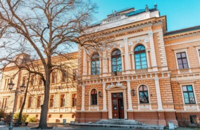 Učenici Jovine gimnazije u NS od danas nastavu pohađaju u zgradi gimnazije