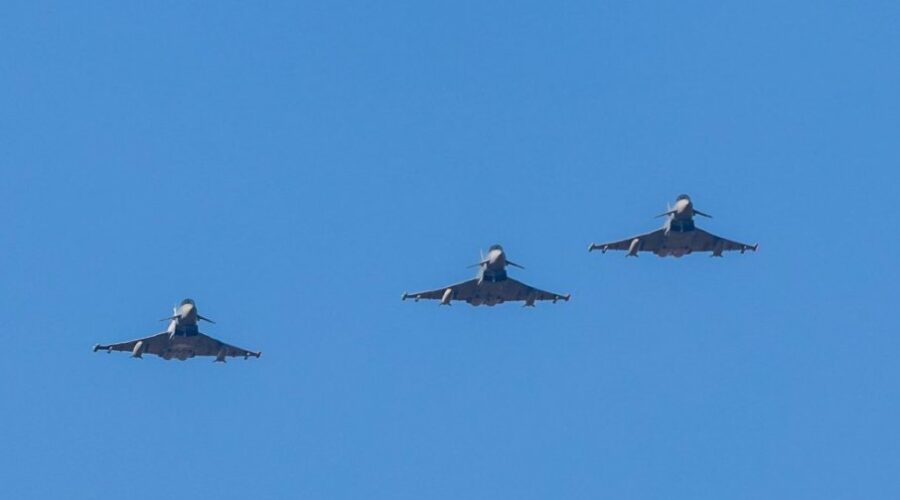 Nemački piloti „Jurofajtera” su oborili američke F-22 „raptor”