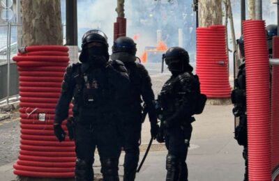 U FRANCUSKOJ SE UVODI POLICIJSKI ČAS! Strepe navijači Pari Sen Žermena i Barselone pred sutrašnji meč