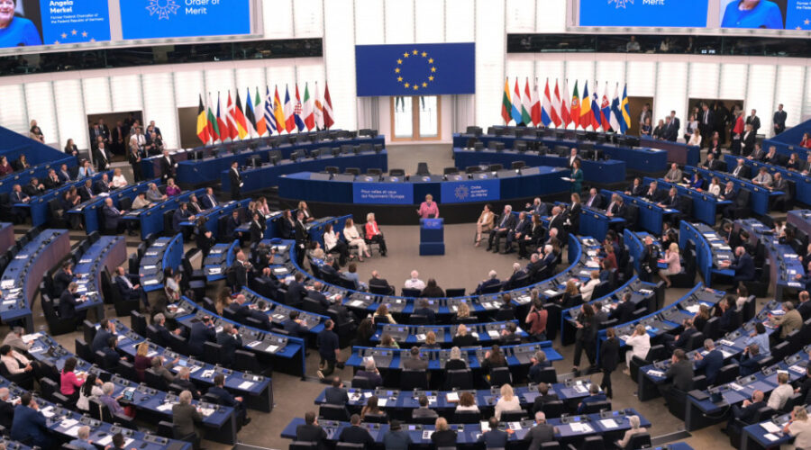 Evropski parlament šalje sedmočlanu delegaciju da posmatra izbore u Srbiji