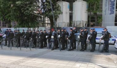 Više od 140 bivših i sadašnjih pripadnika službi bezbednosti uputilo apel kolegama: Ostanite verni Ustavu i zakonu