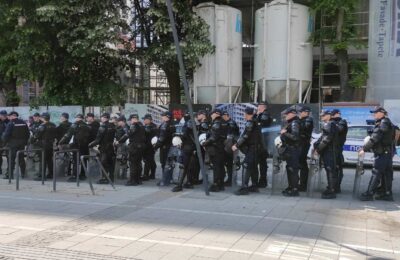Više od 140 bivših i sadašnjih pripadnika službi bezbednosti uputilo apel kolegama: Ostanite verni Ustavu i zakonu