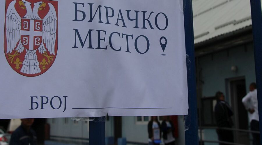 Isti problem širom Srbije: Građanima stižu pozivi za glasanje na imena ljudi koje ne poznaju
