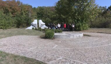Sećanje na 15 romskih dečaka streljanih u Šumaricama