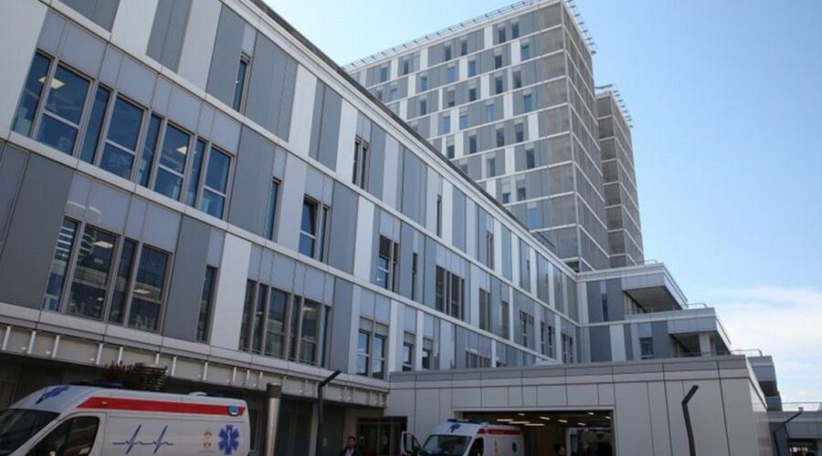 UKCS: Plafonske ploče pale u prostoriji koja je prethodno preventivno ispražnjena