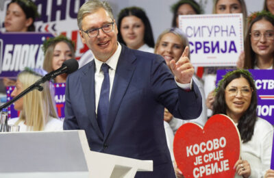 Vučić u Nišu: Nadležni organi će reagovati na svaki incident na dan izbora, naše pristalice da ostanu mirne