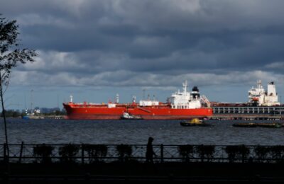 Tramp: Sukob u Ukrajini blizu kraja; prvi tanker sa 40.000 tona ruskog dizela kreće za Ameriku