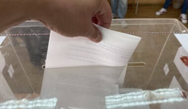 Večeras u ponoć počinje izborna tišina