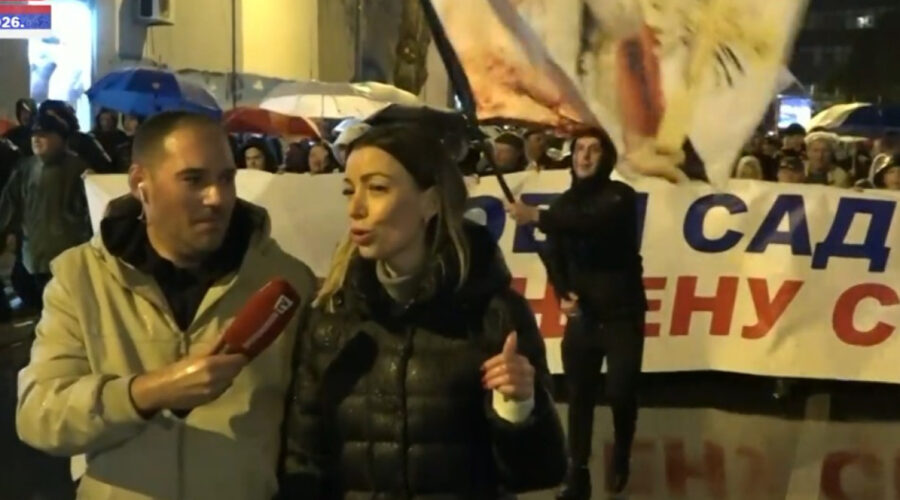 Želimo i u budućnosti stabilan i miran Novi Sad!” Mesarović u šetnji sa građanima ulicama Srpske Atine: “Novosađani poručuje da vide kako se srcem mogu ostvarivati rezultati
