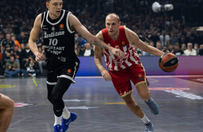 Partizan od samog starta melje Crvenu zvezdu: Crveno-beli već sada na dvocifrenom zaostatku, crno-beli prete da ne puste ni gram neizvesnosti!