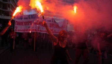 Evropski socijalni bunt se prelio na Grčku, komunisti izveli hiljade ljudi na ulice Atine!