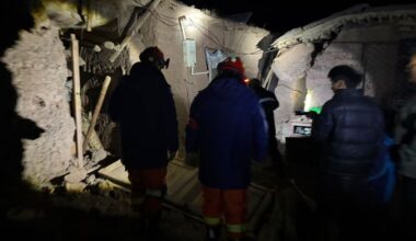 U zemljotresu na Tibetu 16 poginulih, uništene stotine kuća