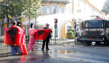Lekari podržali proteste u Albaniji