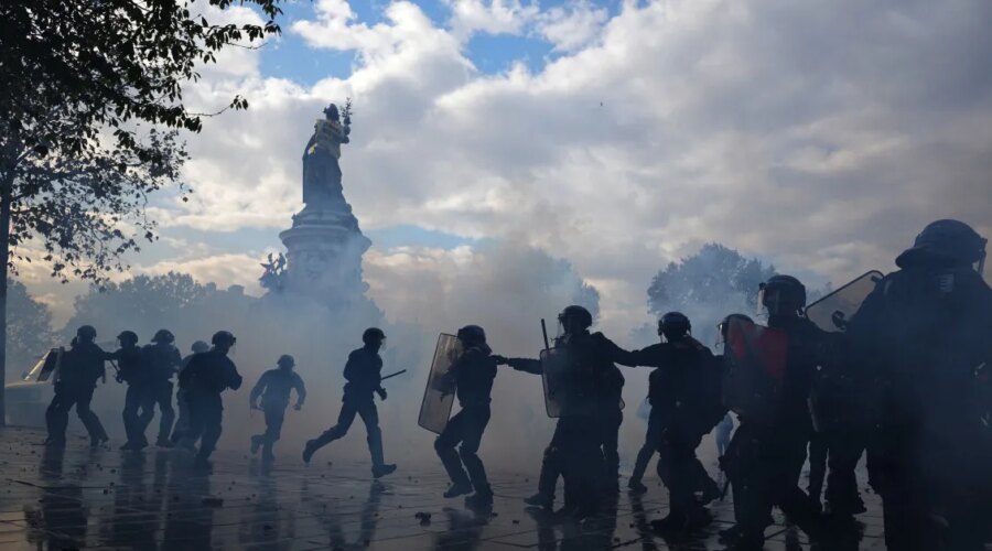 Francuski ministar unutrašnjih poslova: Za sutrašnje demonstracije biće mobilisano 70.000 policajaca i žandarma