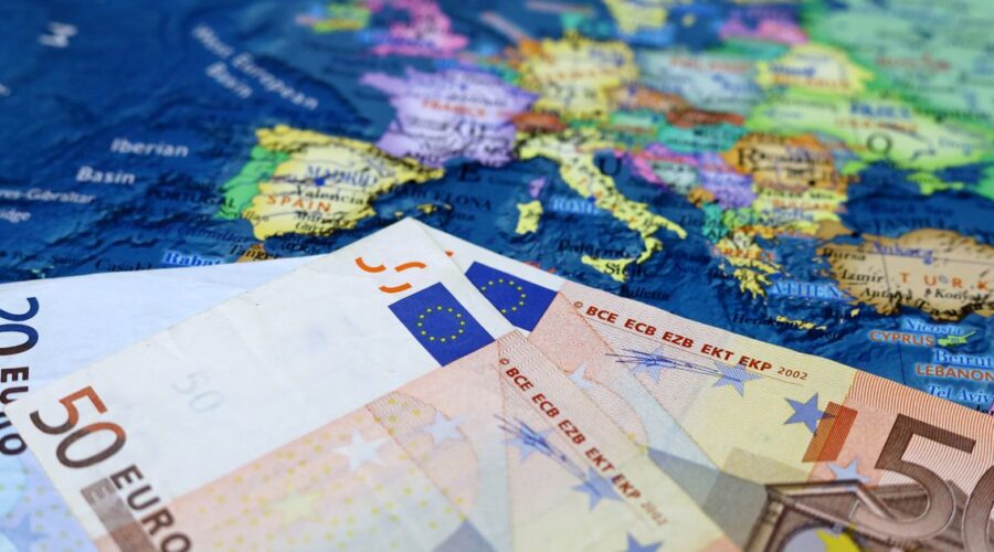 Očekivanja privrednog rasta u evrozoni oslabila, a procena nezaposlenosti porasla
