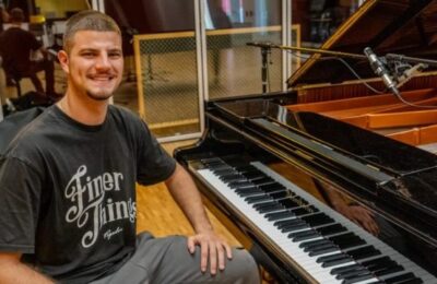 Stefan Jevtić iz Cuga u Švajcarskoj preko sluha stigao do autorske muzike | Srpska dijaspora