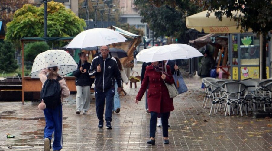 Vreme danas toplo, posle podne naoblačenje i kiša