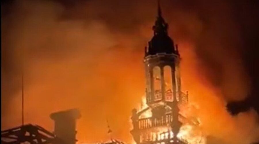 Gradska kuća u Limožu oštećena u požaru