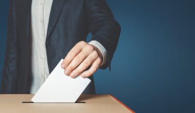 RIK će sutra izveštavati javnost o sprovođenju izbora i izlaznosti, prvo obraćanje u osam