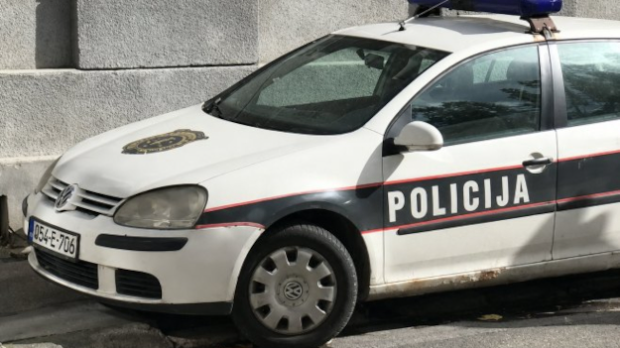 Autobus se prevrnuo na putu Tuzla–Sarajevo, najmanje 11 povređenih