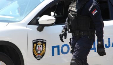 VJT o hapšenju u Novom Sadu: Pronađene improvizovane eksplozivne naprave i opasno oruđe