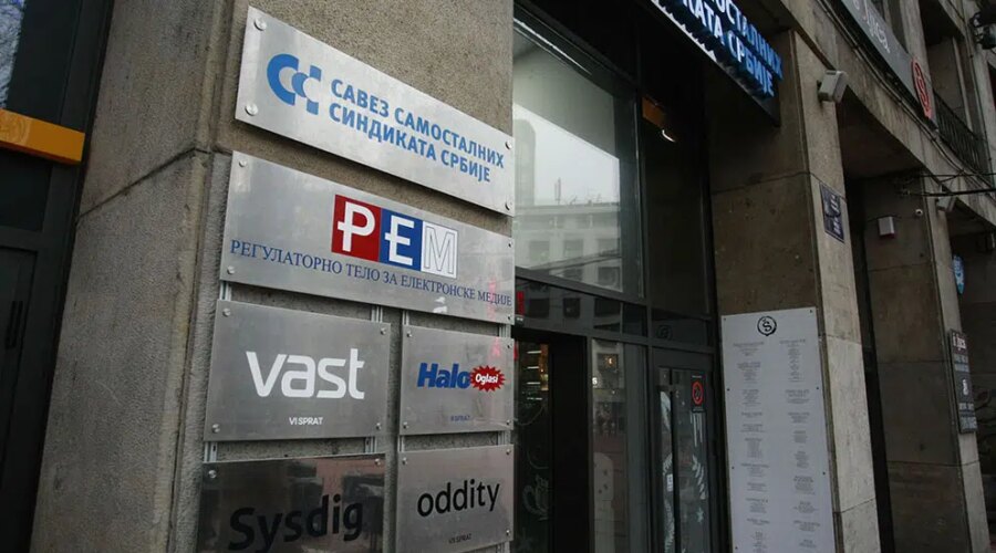 Deo članova REM-a: Nije tačno da je regulator potvrdio da su N1 i Nova S prekršili izbornu tišinu