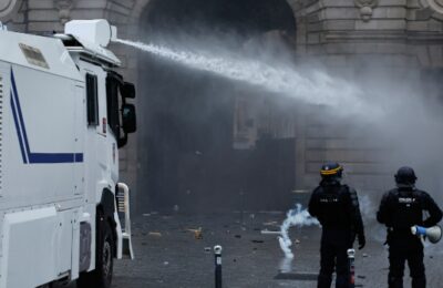 Protesti širom Evrope – sukobi sa policijom u Francuskoj, suzavac u Briselu, hapšenja u Italiji