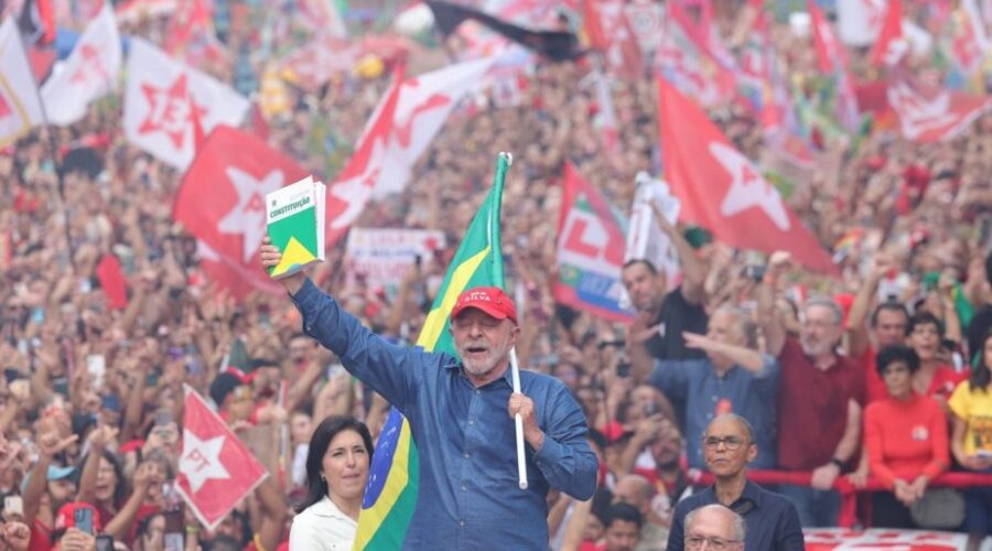 Drugi krug predsedničkih izbora u Brazilu: Tesna trka između Lule i Bolsonara