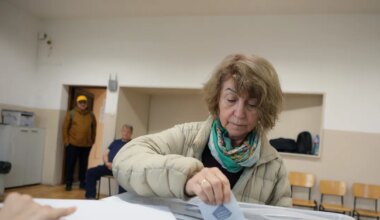Bugarska bira predsednika: Jotova i Gjurov favoriti među 27 kandidata