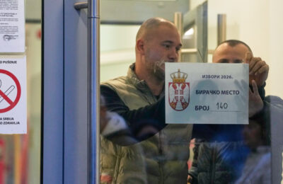 CeSID: Više od 70 nepravilnosti na biračkim mestima, sukobi među članovima biračkih odbora