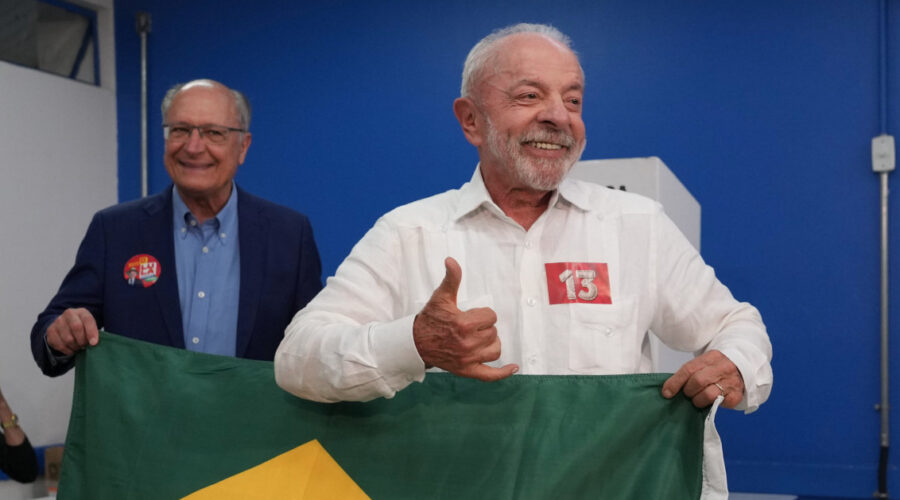 Počeo drugi krug izbora u Brazilu, neizvesna borba za predsedničku fotelju