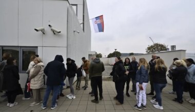 Od fotografisanja listića do fizičkih napada: Koje su nepravilnosti i incidenti zabeleženi tokom izbornog dana?