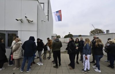 Od fotografisanja listića do fizičkih napada: Koje su nepravilnosti i incidenti zabeleženi tokom izbornog dana?
