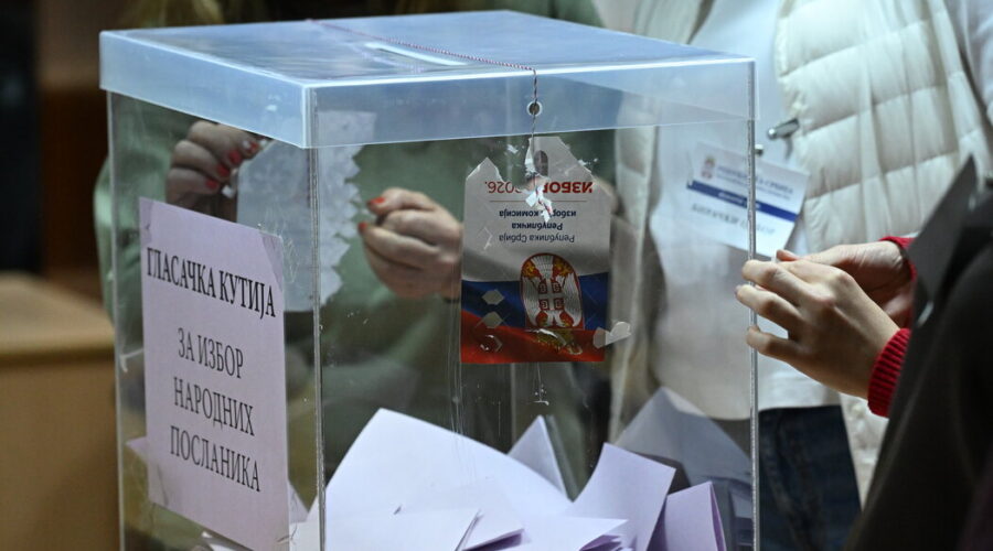 RIK: Na osnovu 7.926 obrađenih biračkih mesta, Studentska lista 52,19, Ujedinjena Srbija 39,52 odsto
