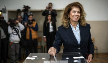 Sadašnja predsednica Bugarske vodi posle prvog kruga predsedničkih izbora