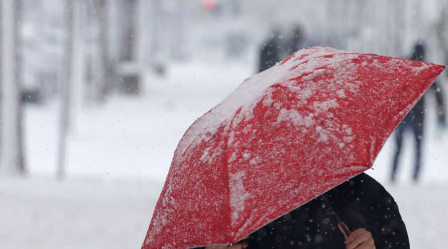 Prvi sneg stiže u Srbiju već početkom novembra: Meteorolog otkrio kada se pahulje očekuju i u gradovima